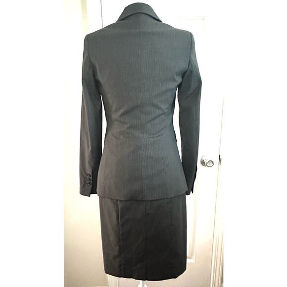 UNITED COLORS OF BENETTON Three Piece Gray Pinstripe Suit Skirt Jacket Shirt - Picture 3 of 7
